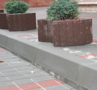 Бордюр дорожній h-260