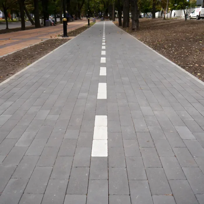 Тротуарна плитка Кирпич 200×100 без фаски у кольорах Сірий та Білий