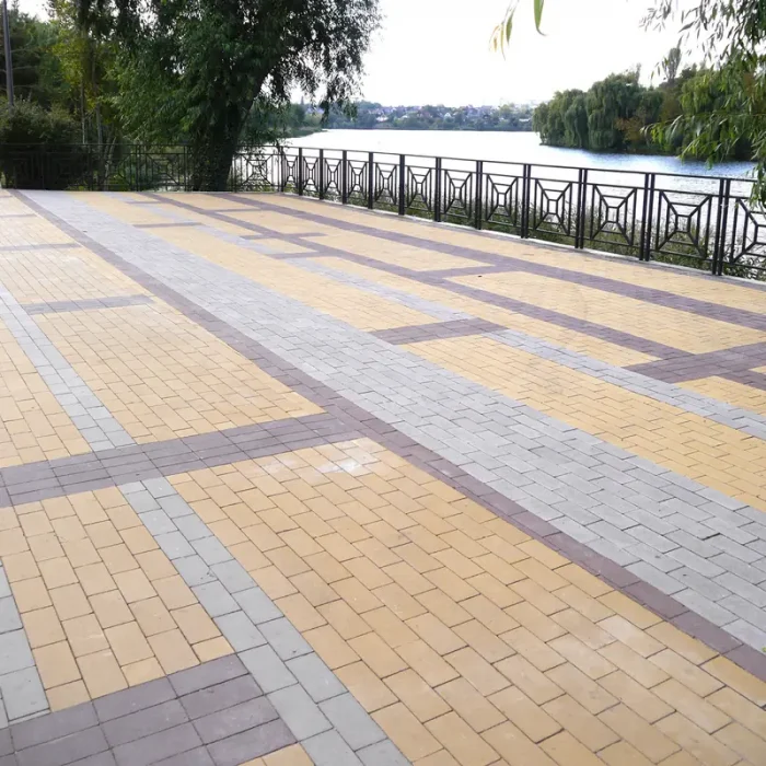 Тротуарна плитка Кирпич 200×100 без фаски у кольорах Сірий, Коричневий та Жовтий